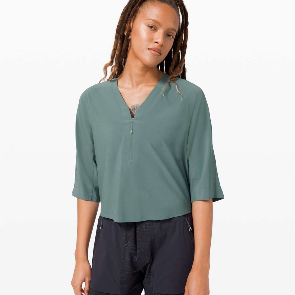 Lululemon Quarter Sleeve Top. Size M